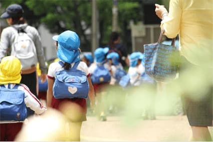 幼稚園や保育園の卒園アルバム作りのイメージ